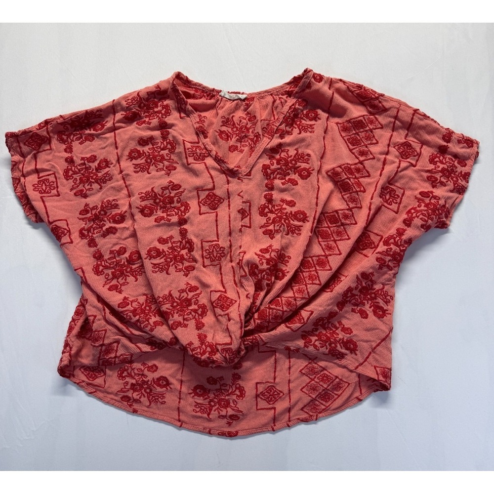 Chrysanthemum Blouse‎ Top Womens Small Pink Red Embroidered Floral Knotted Hem